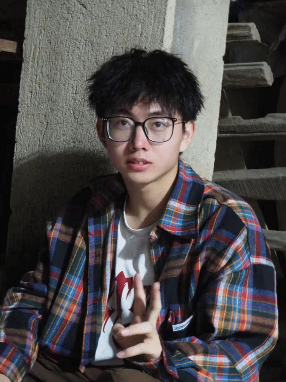 许卅云